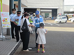 「街頭広報」の画像2