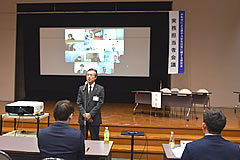 「幹事市である長岡市危機管理監の閉会あいさつ」の画像