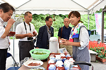 「木籠の住民からお茶のおもてなし」の画像