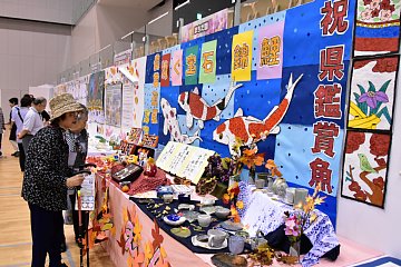 「福祉施設や団体の作品展示」の画像