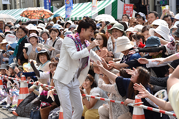 「長岡出身のアーティスト・中澤卓也さん」の画像