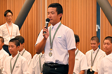 「キャプテンの小林駿介さん」の画像