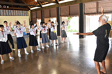 「フラダンスを体験し、ハワイの心に触れました」の画像